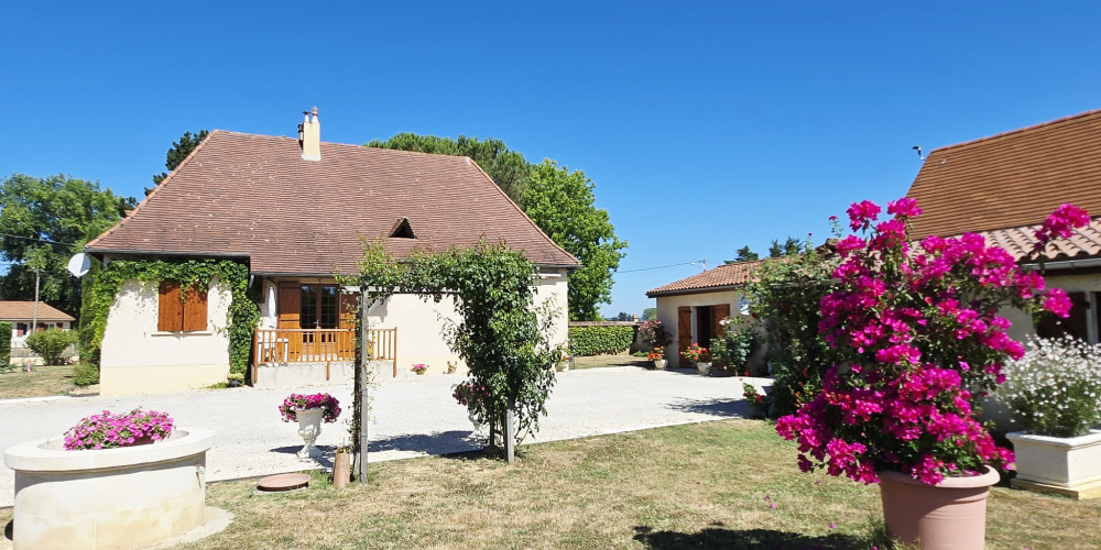 maison à ST AVIT ST NAZAIRE (33220)